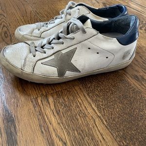 Golden goose size 36 sneaker with dust bag